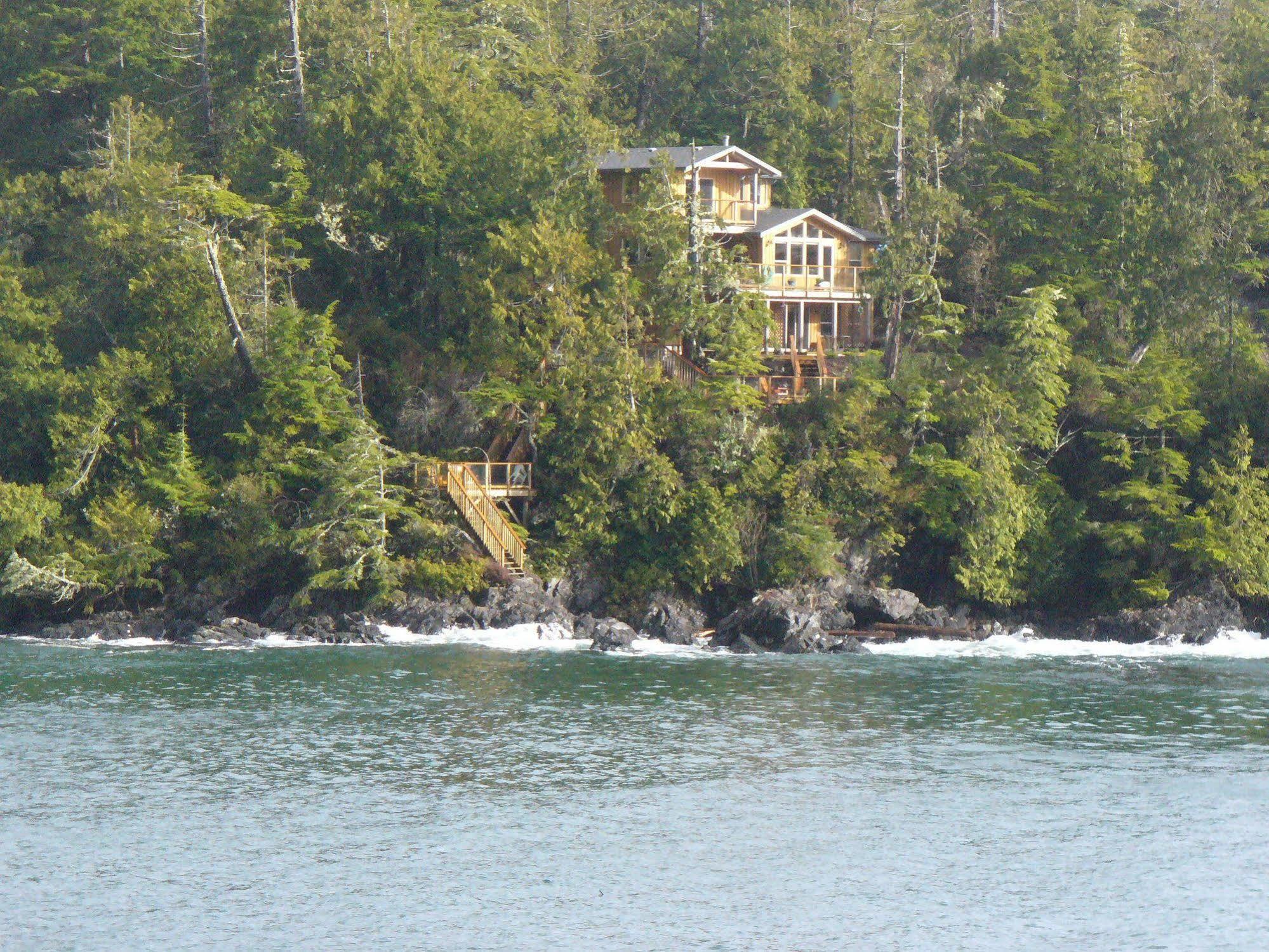 Reef Point Oceanfront Bed And Breakfast Ucluelet Εξωτερικό φωτογραφία